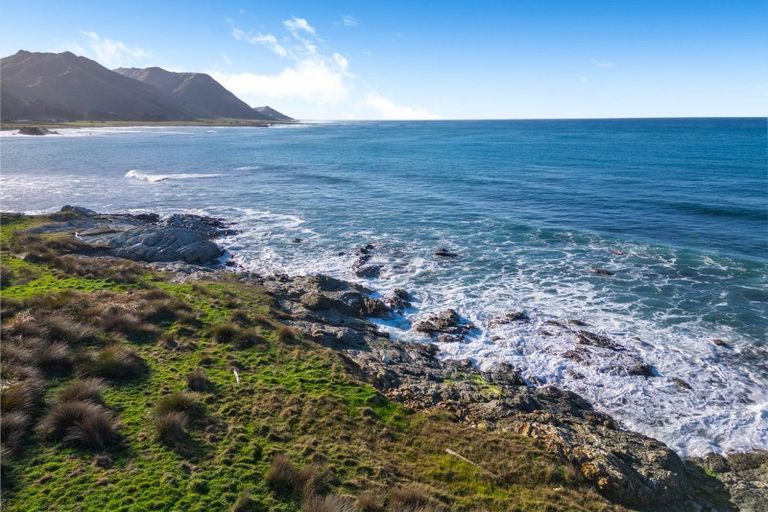 Photo of property in 149 Te Awaiti Road, Tora, Martinborough, 5782