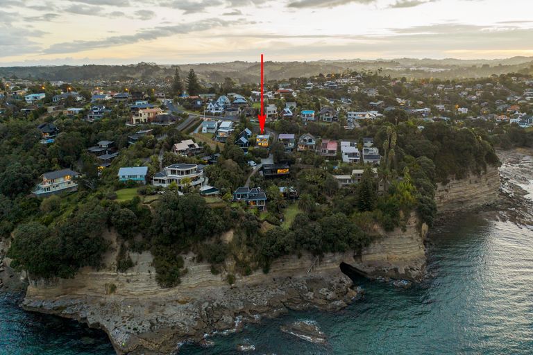 Photo of property in 25 Duncansby Road, Stanmore Bay, Whangaparaoa, 0932