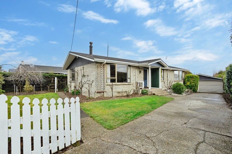 Photo of property in 66 Gloucester Street, Waikiwi, Invercargill, 9810