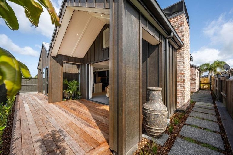 Photo of property in 70b The Boulevard, Papamoa Beach, Papamoa, 3118