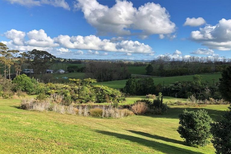 Photo of property in 293 Wiroa Road, Kerikeri, 0293