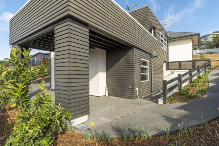 Photo of property in 37 Contour Avenue, Pyes Pa, Tauranga, 3112