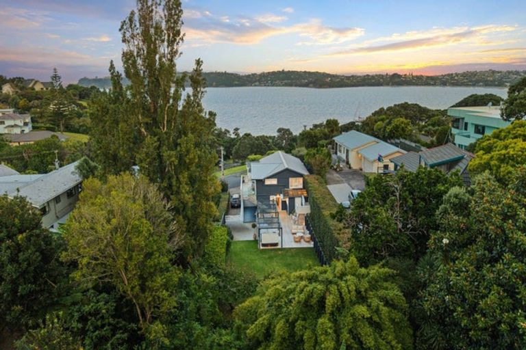 Photo of property in 32 Swann Beach Road, Stanmore Bay, Whangaparaoa, 0932