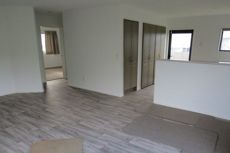 Photo of property in 141a-d Bedford Street, Cannons Creek, Porirua, 5024