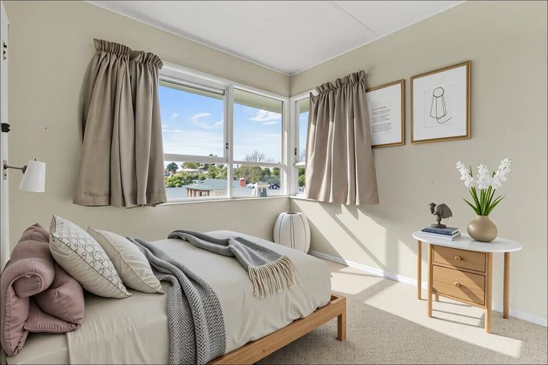 Photo of property in 7 Leonard Place, Otara, Auckland, 2023