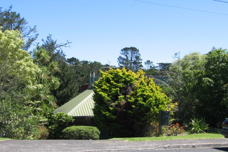 Photo of property in 28 Park Avenue, Birkenhead, Auckland, 0626