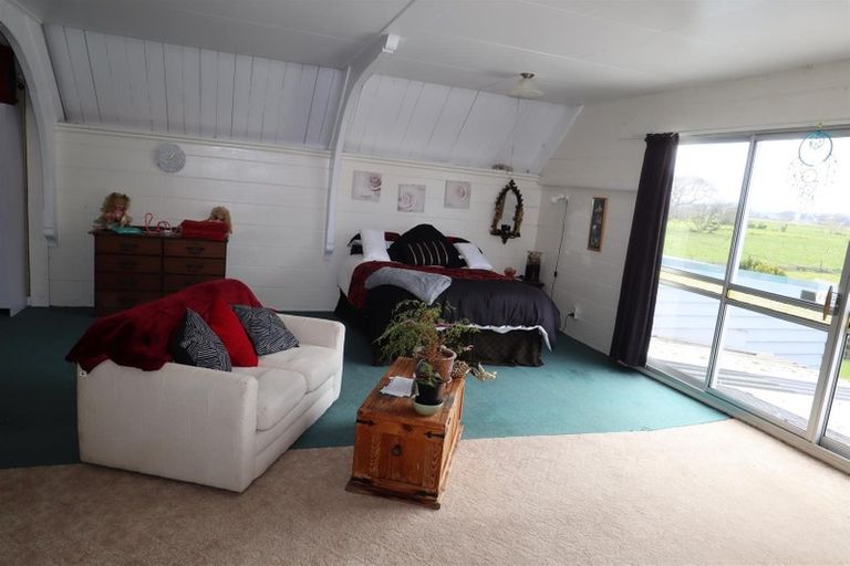 Photo of property in 685 Pouto Road, Aratapu, Dargaville, 0371