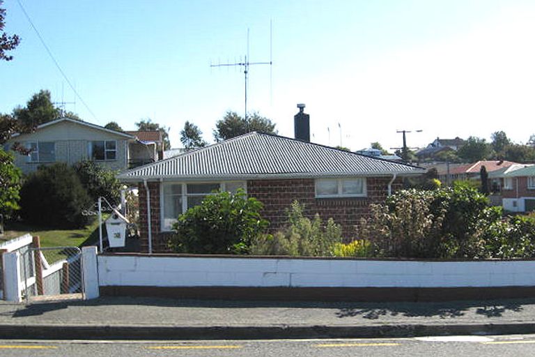 Photo of property in 32 Oxford Street, West End, Timaru, 7910