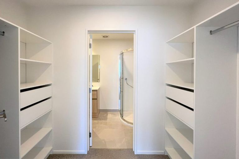 Photo of property in 10 Ti Kouka Lane, Sandringham, Auckland, 1025