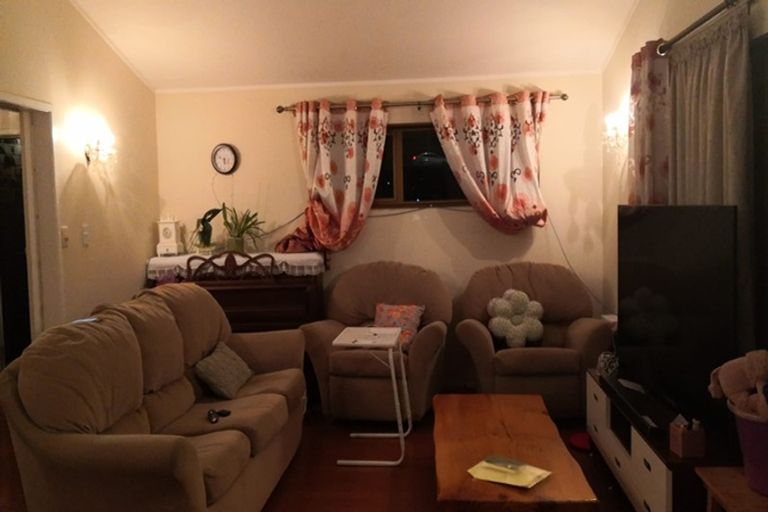 Photo of property in 1 Wisteria Way, Mairangi Bay, Auckland, 0630