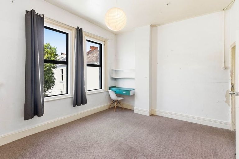 Photo of property in 587 Castle Street, North Dunedin, Dunedin, 9016