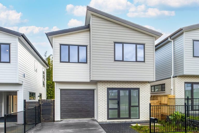 Photo of property in 33 Whiteywood Street, Westgate, 0814