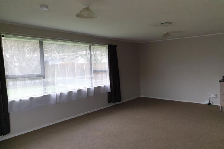 Photo of property in 19a Crystal Place, Pukehangi, Rotorua, 3015
