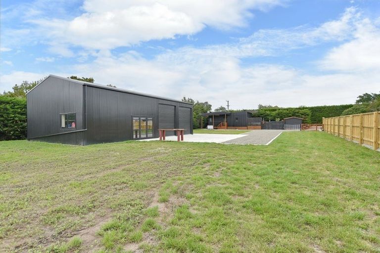 Photo of property in 69a Douglas Road, Amberley, 7410