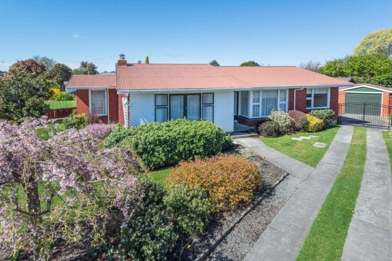 Photo of property in 147 Kendal Avenue, Burnside, Christchurch, 8053