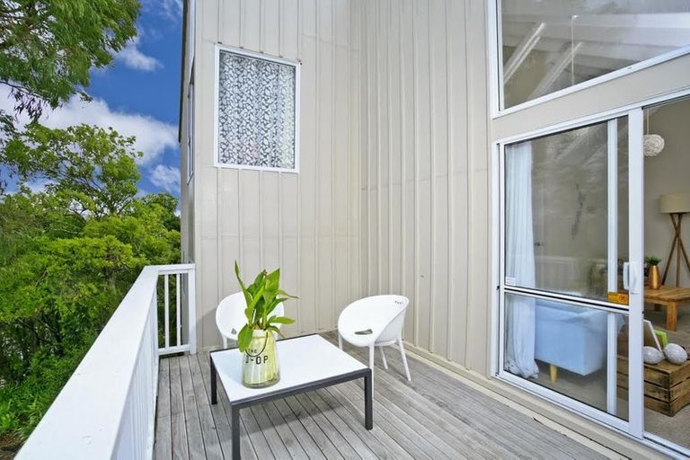 Photo of property in 1/55 Monarch Avenue, Hillcrest, Auckland, 0627
