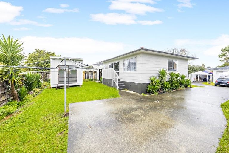 Photo of property in 1/14 Ririno Place, Manurewa, Auckland, 2102