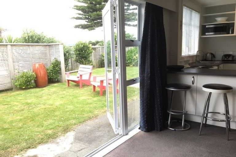 Photo of property in 20 Pinnacle Street, Seatoun, Wellington, 6022