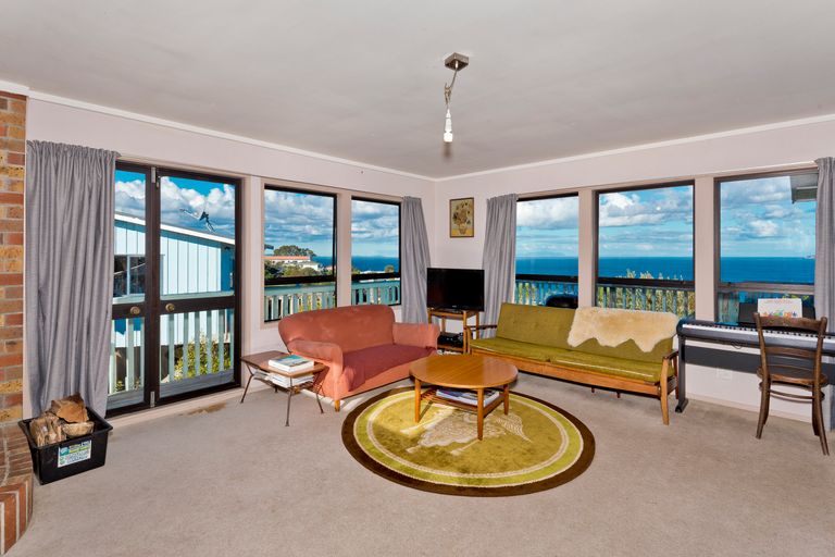 Photo of property in 6 Barrier View Road, Leigh, 0985