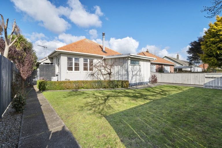 Photo of property in 88 Manson Street, Terrace End, Palmerston North, 4410
