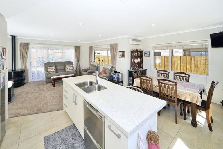 Photo of property in 10 Cannell Farm Drive, Te Puke, 3119