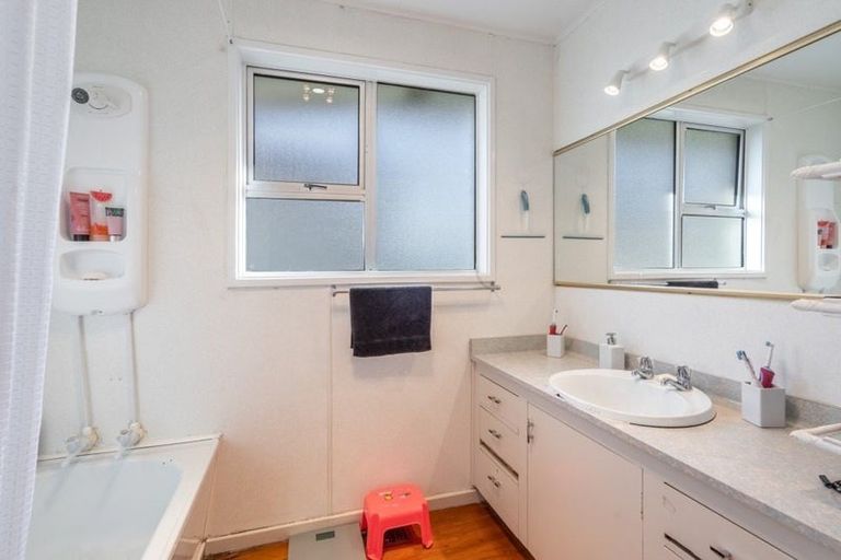 Photo of property in 110 Kew Road, Kew, Invercargill, 9812