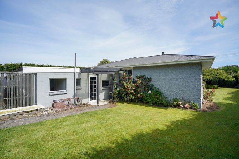Photo of property in 165 Dunns Road, Otatara, Invercargill, 9879