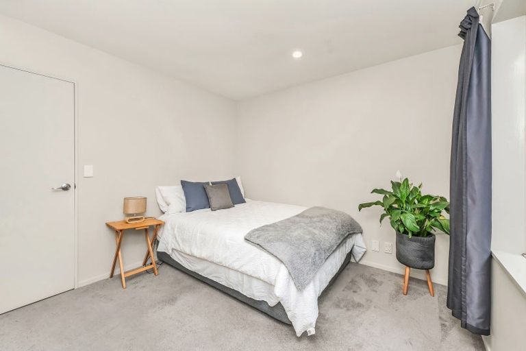 Photo of property in 79 Withells Road, Avonhead, Christchurch, 8042