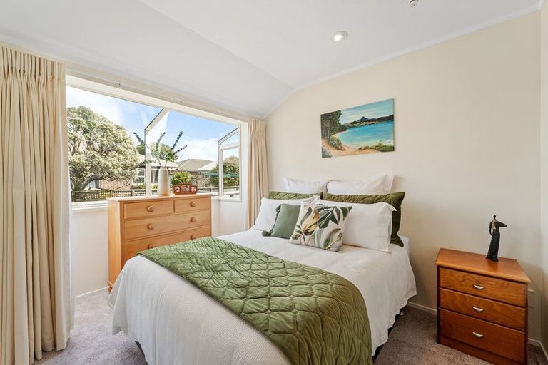 Photo of property in 39 Lakeside Drive, Orewa, 0931