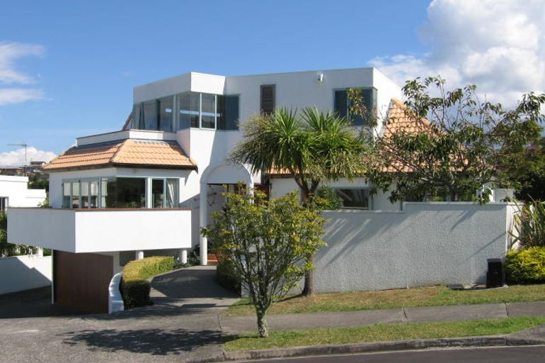 Photo of property in 14 Elsfield Place, Torbay, Auckland, 0630