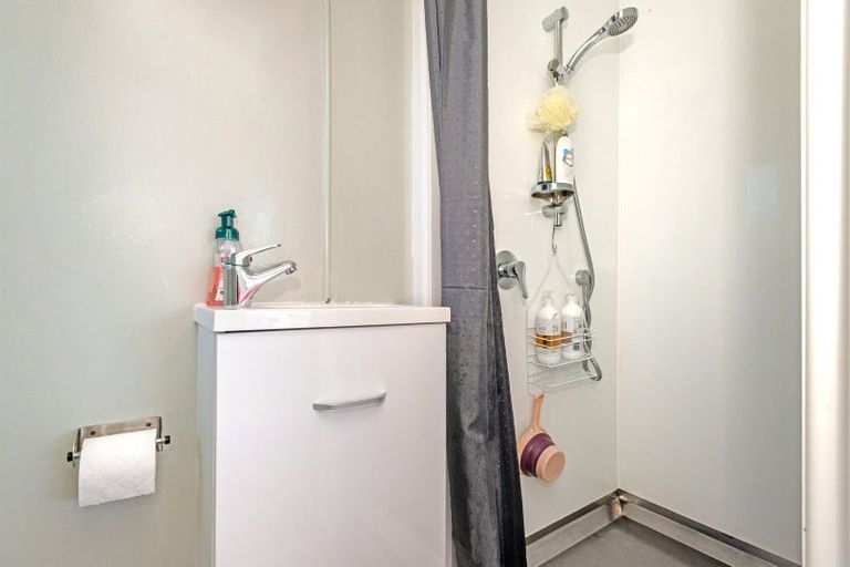 Photo of property in 24 Matthews Road, Tamarau, Gisborne, 4010