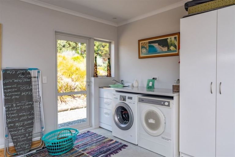 Photo of property in 52 Daniel Parade, Mangawhai, Wellsford, 0975