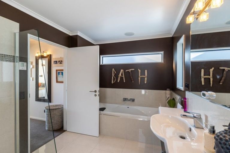 Photo of property in 65 Davies Drive, Atawhai, Nelson, 7010