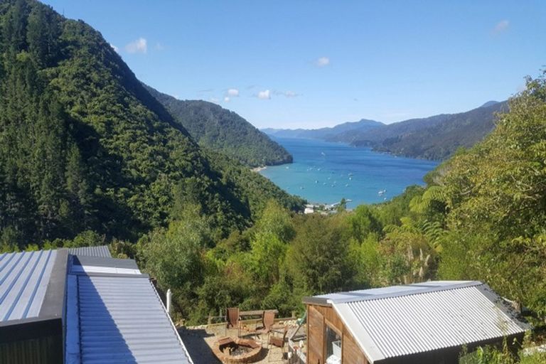 Photo of property in 59 Tirimoana Terrace, Anakiwa, Picton, 7281