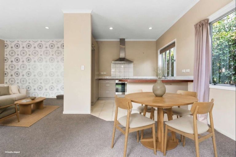 Photo of property in 4a Tuakau Road, Pukekohe, 2120
