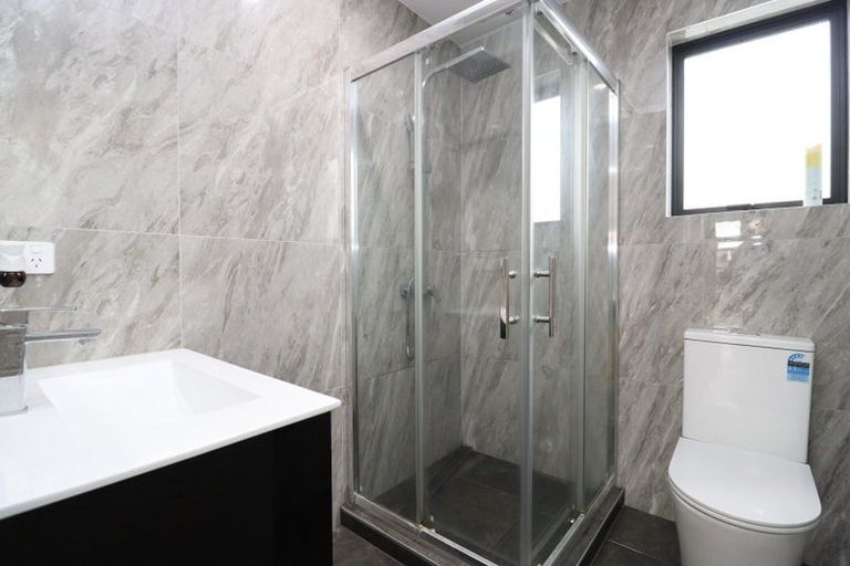 Photo of property in 20 James Street, Mangere East, Auckland, 2024