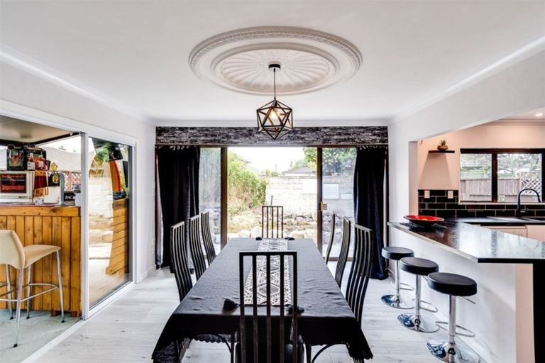 Photo of property in 13 Donegal Crescent, Tamatea, Napier, 4112