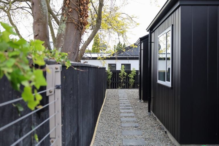 Photo of property in 14 Samuel Place, Terrace End, Palmerston North, 4410