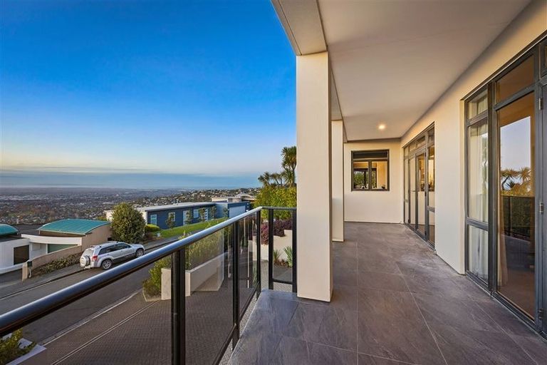 Photo of property in 4 Scarff Place, Cashmere, Christchurch, 8022