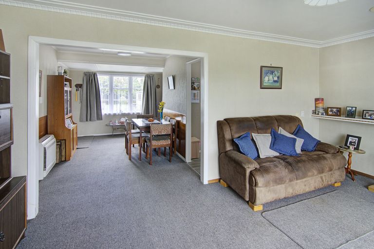 Photo of property in 81 Makoura Road, Masterton, 5810