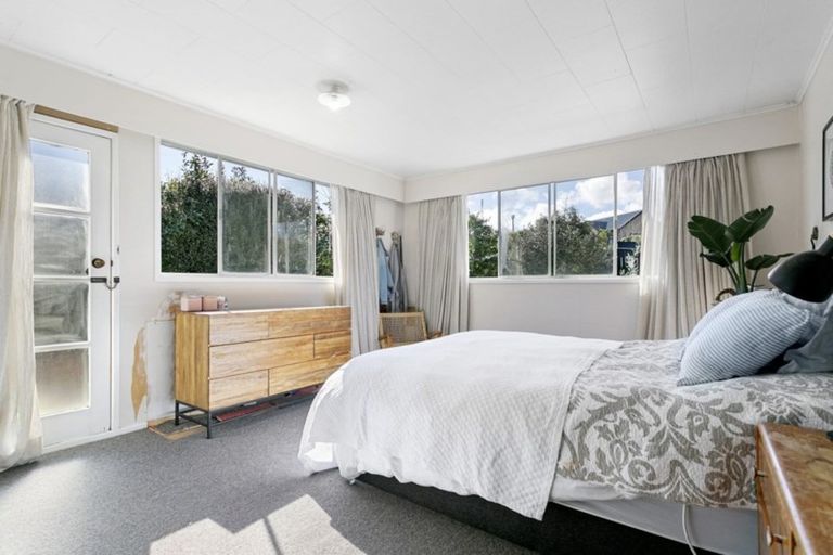 Photo of property in 50 Shepherd Road, Waipahihi, Taupo, 3330