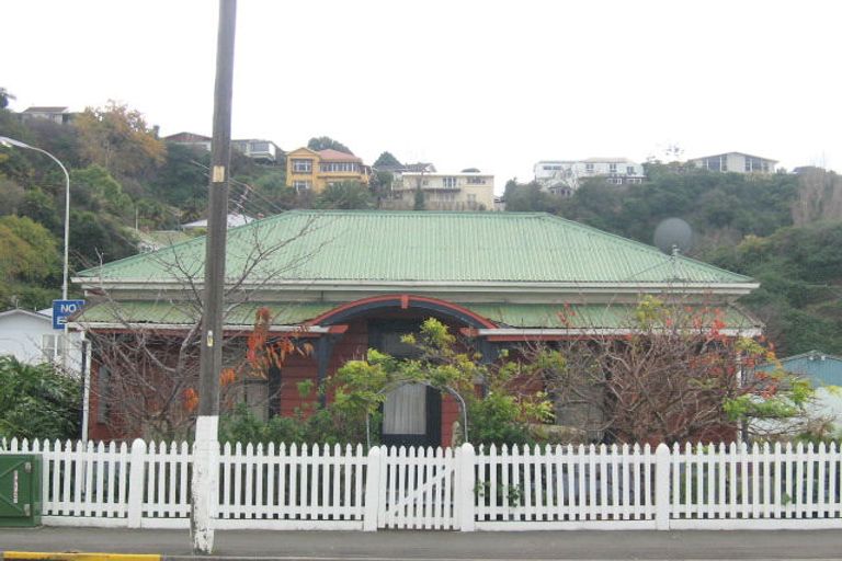 Photo of property in 175 Carlyle Street, Napier South, Napier, 4110
