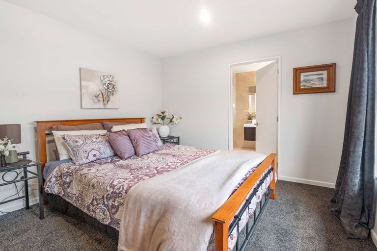 Photo of property in 7 Strathcarron Place, Broomfield, Christchurch, 8042