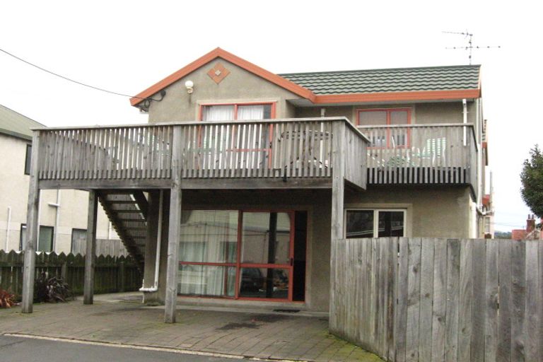 Photo of property in 9 Ethel Mcmillan Place, North Dunedin, Dunedin, 9016
