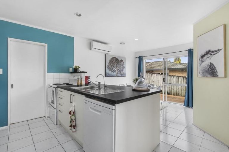 Photo of property in 3/24 James Road, Manurewa, Auckland, 2102