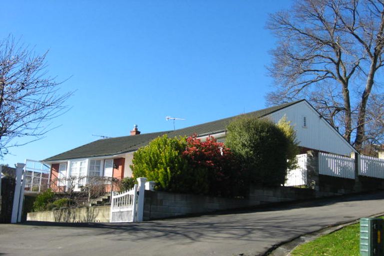 Photo of property in 1 Crichton Terrace, Cashmere, Christchurch, 8022