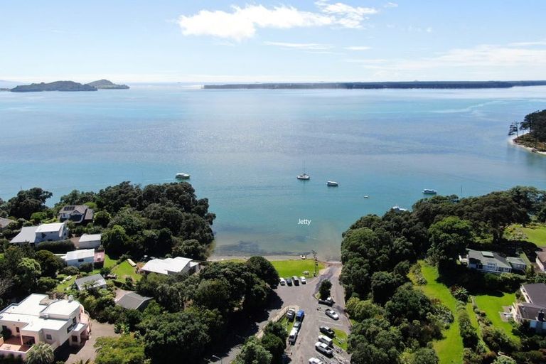 Photo of property in 11 Moana Drive, Tanners Point, Katikati, 3177