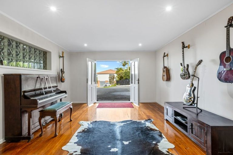 Photo of property in 21 Awatere Place, Snells Beach, 0920