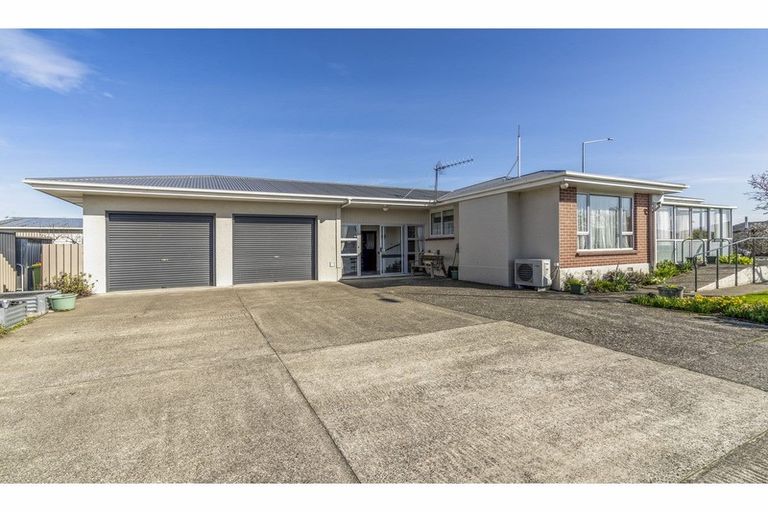 Photo of property in 126 Carvarvon Street, Glengarry, Invercargill, 9810