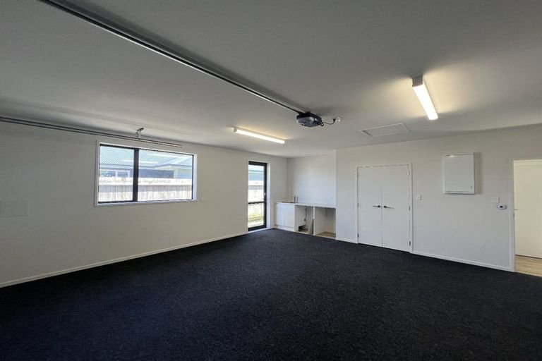 Photo of property in 67 Tainui Street, Levin, 5510